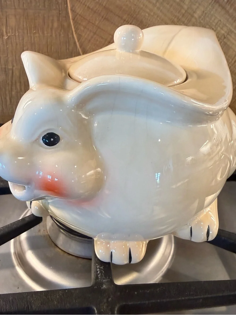 Magic Cabin Vintage Ceramic Bunny Rabbit Teapot Woodland Friends Cream Adorable!
